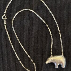 Sterling Silver Bear Pendant & Box Chain